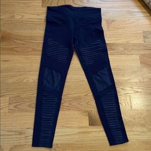 Alo Yoga Moto Legging